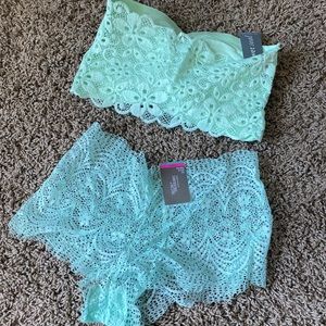 Bandeau and underwear